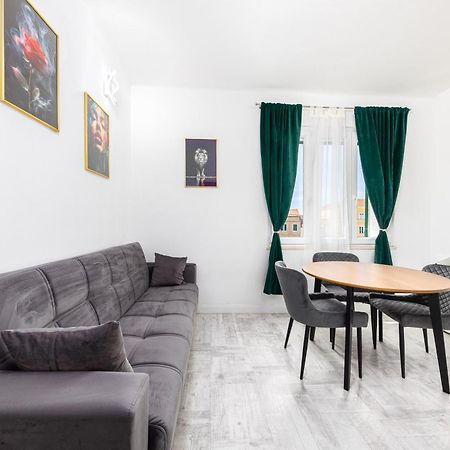 Lions Suites Split Bagian luar foto