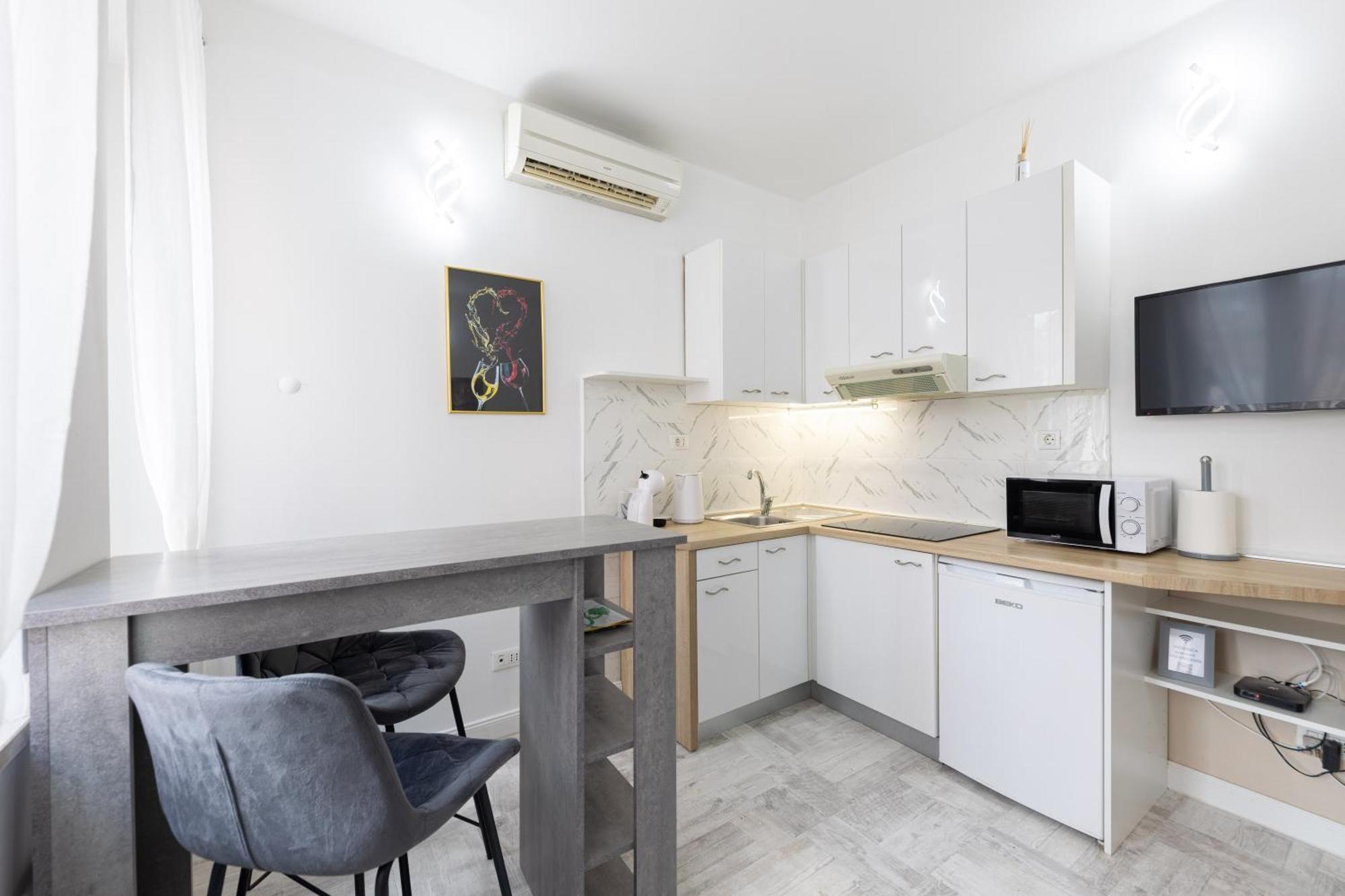 Lions Suites Split Bagian luar foto